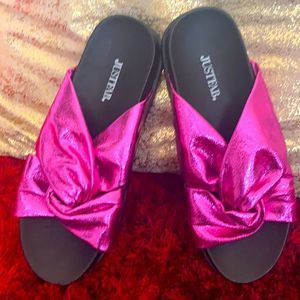Just Fab Pink Metallic Sandals Size 7.5 NEVER WORN